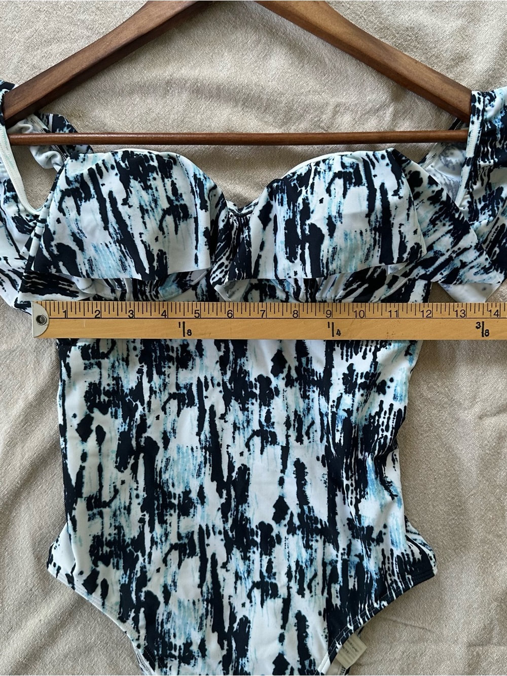 NEW Abercrombie Off the Shoulder Flounce Neckline One Piece Swimsuit with Sarong - Picture 8 of 10